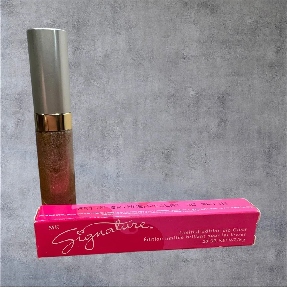 Mary Kay MK Signature Lip Gloss Satin Shimmer .28oz New Limited‎ Edition